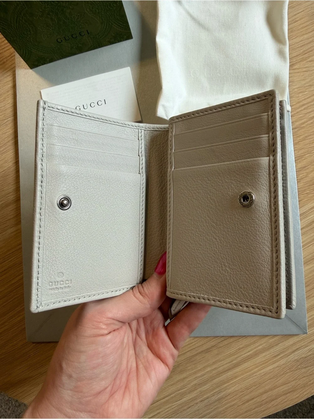 Bi-Color GUCCI GG Marmont Small Wallet - Picture 8 of 13